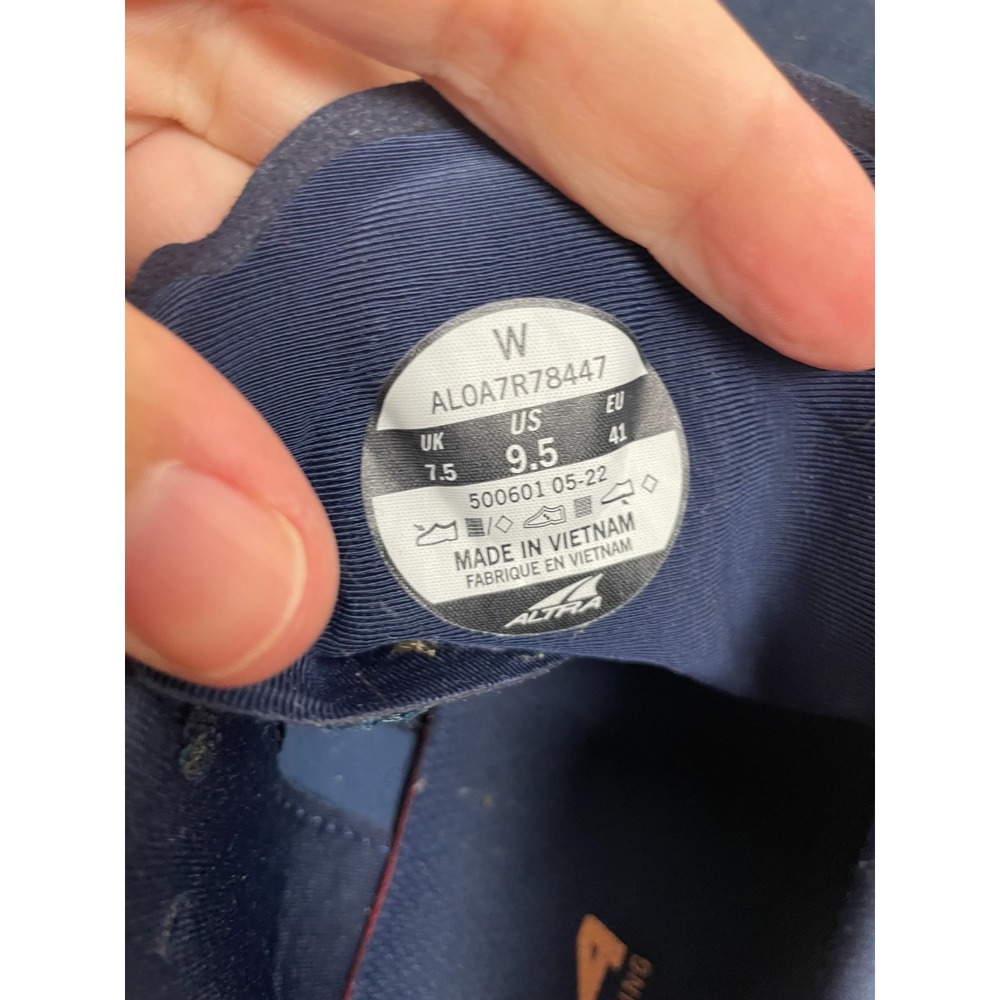 Altra Shoes Womens 9.5 Torin 6 Navy Blue Athletic Sporty Running Gym Cushion - Picture 4 of 10